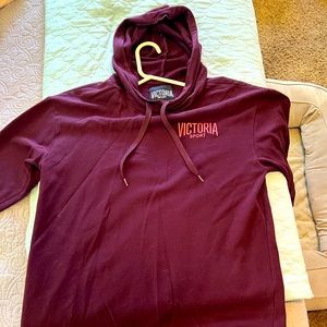 Victoria’s secret maroon hoodie size med